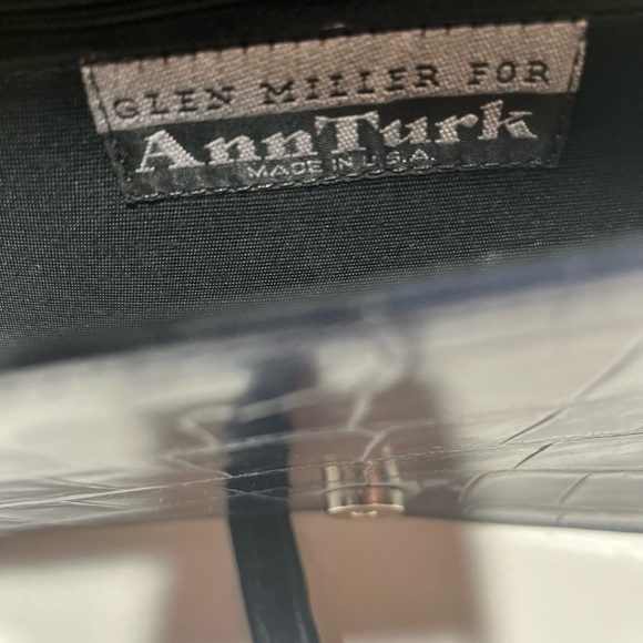 Glen Miller for AnnTurk Vintage Navy Croc Embossed Crossbody - Picture 4 of 5